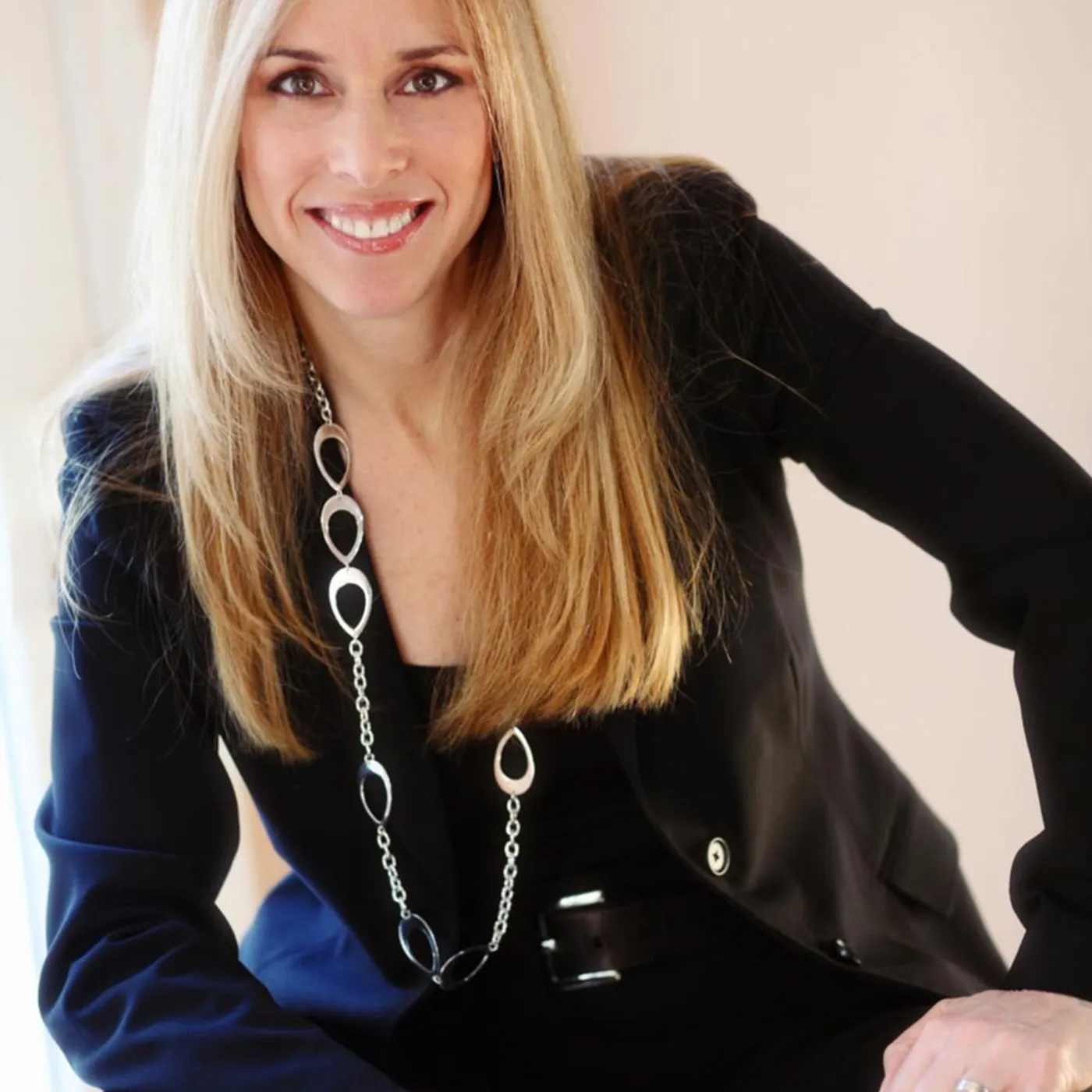 Amanda Carr Brand Page