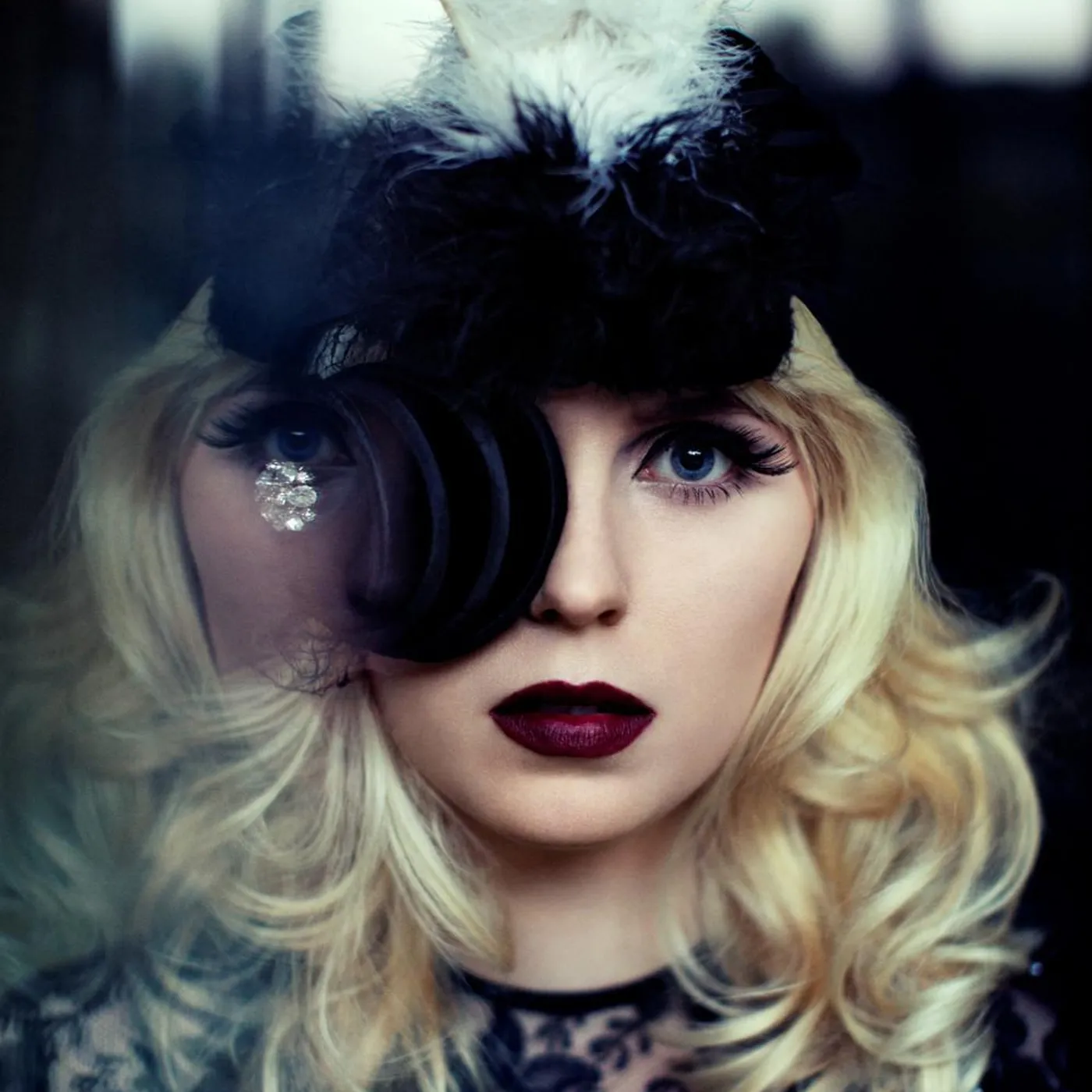 Amanda Jenssen Brand Page