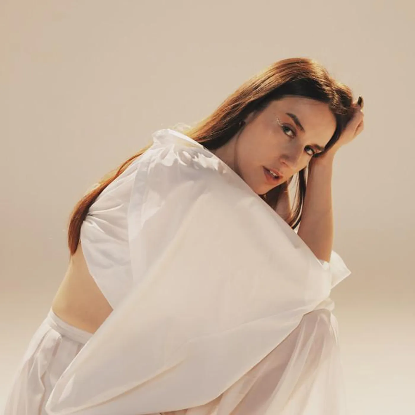 Amay Laoni Brand Page