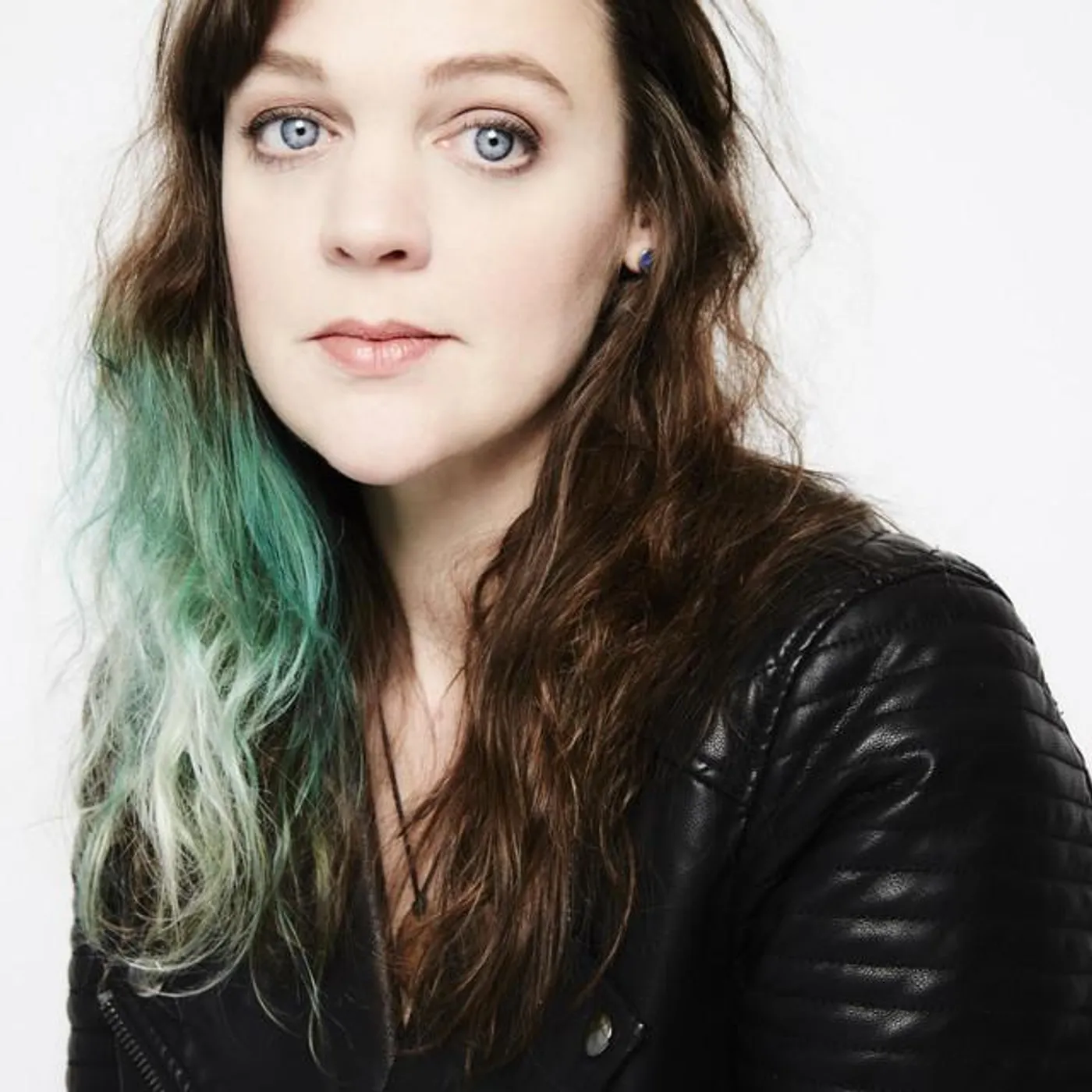 Amelia Curran Brand Page