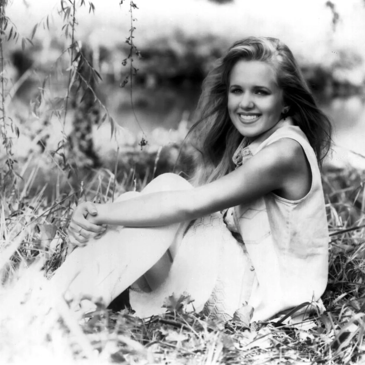 Amie Comeaux Brand Page