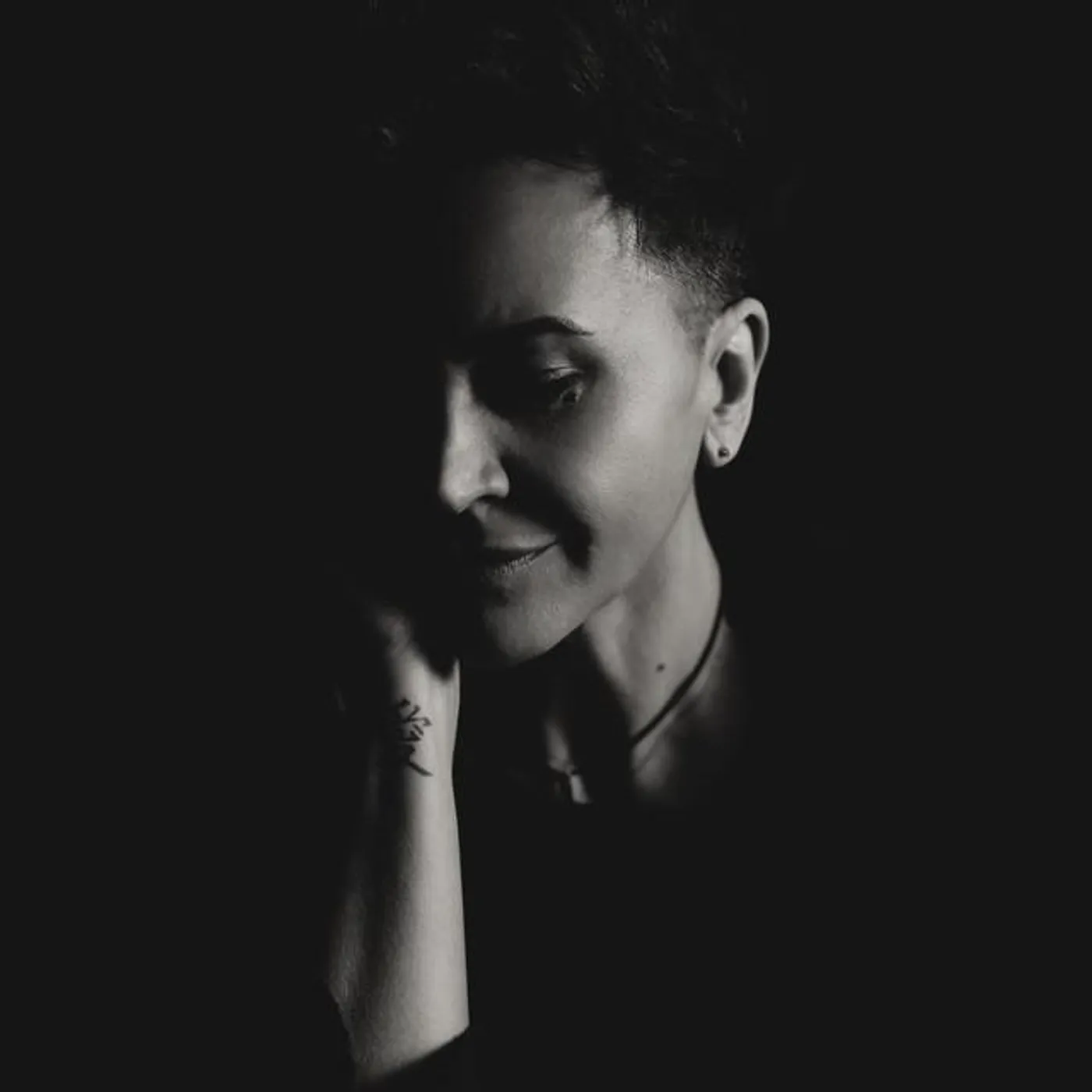 Amira Medunjanin Brand Page