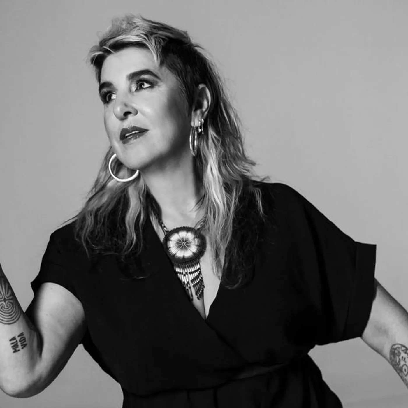 Amparo Sánchez Brand Page