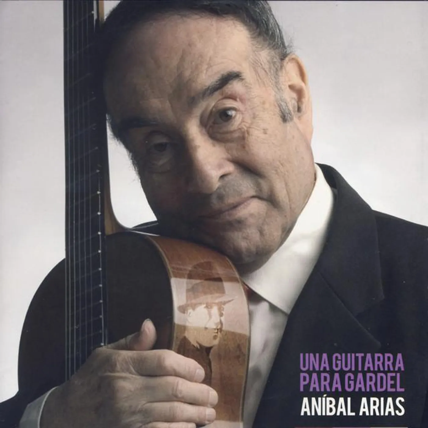 Aníbal Arias Brand Page