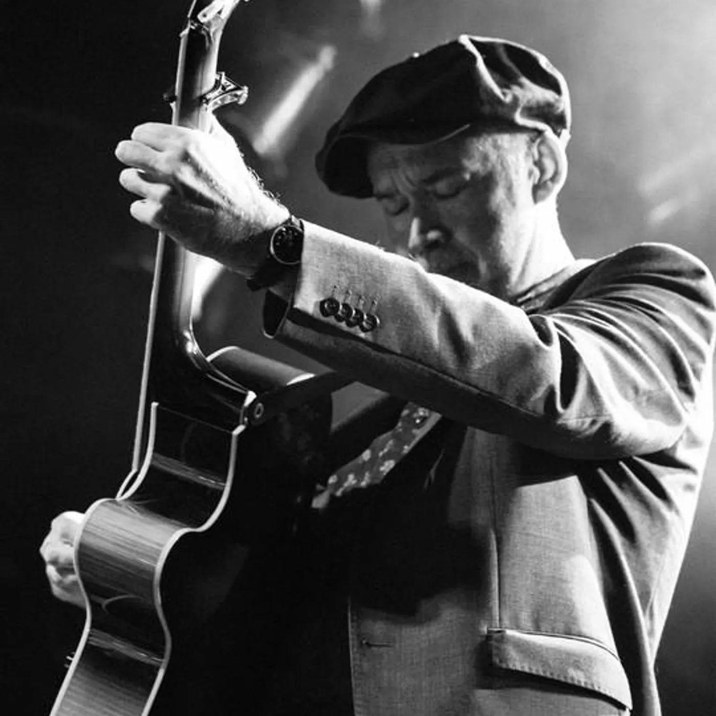 Andi Almqvist Brand Page