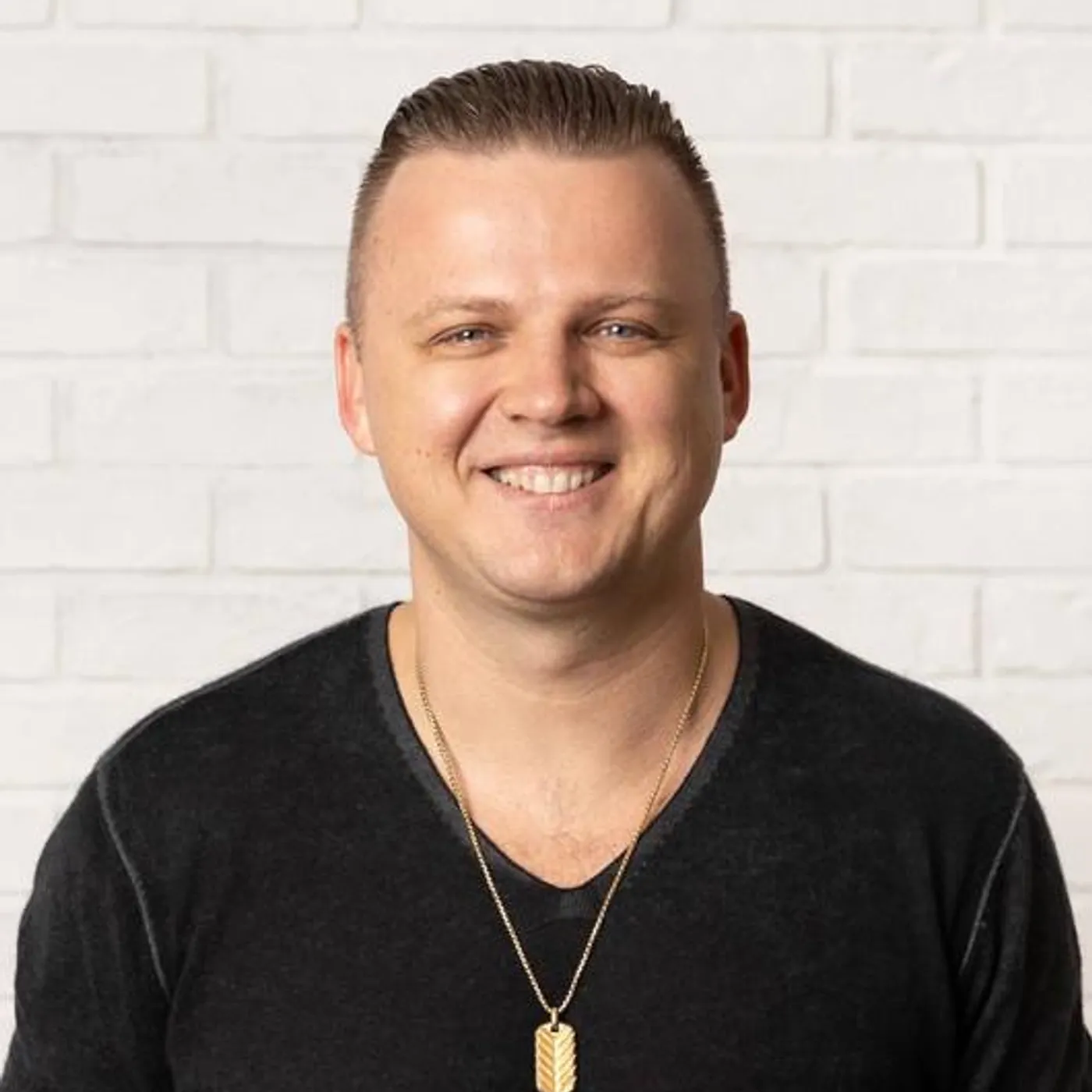 Andrey Shapoval Brand Page