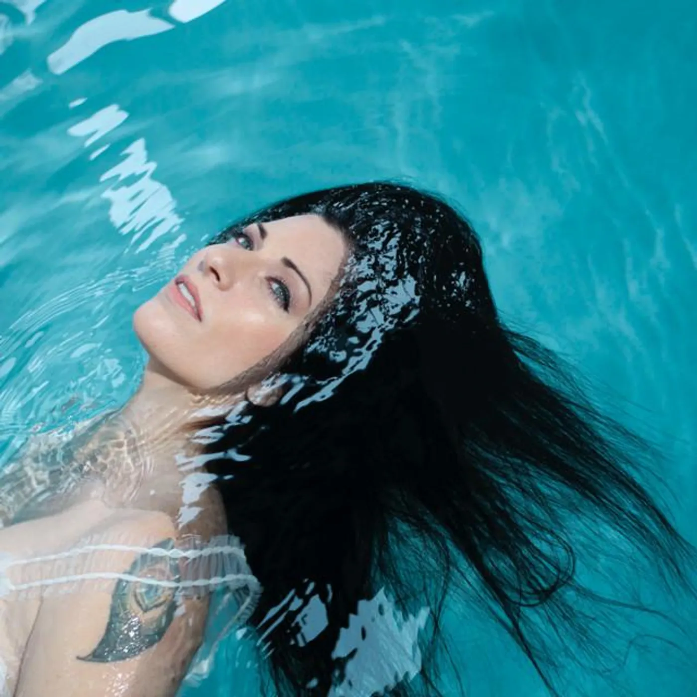 Andrea Ramolo Brand Page