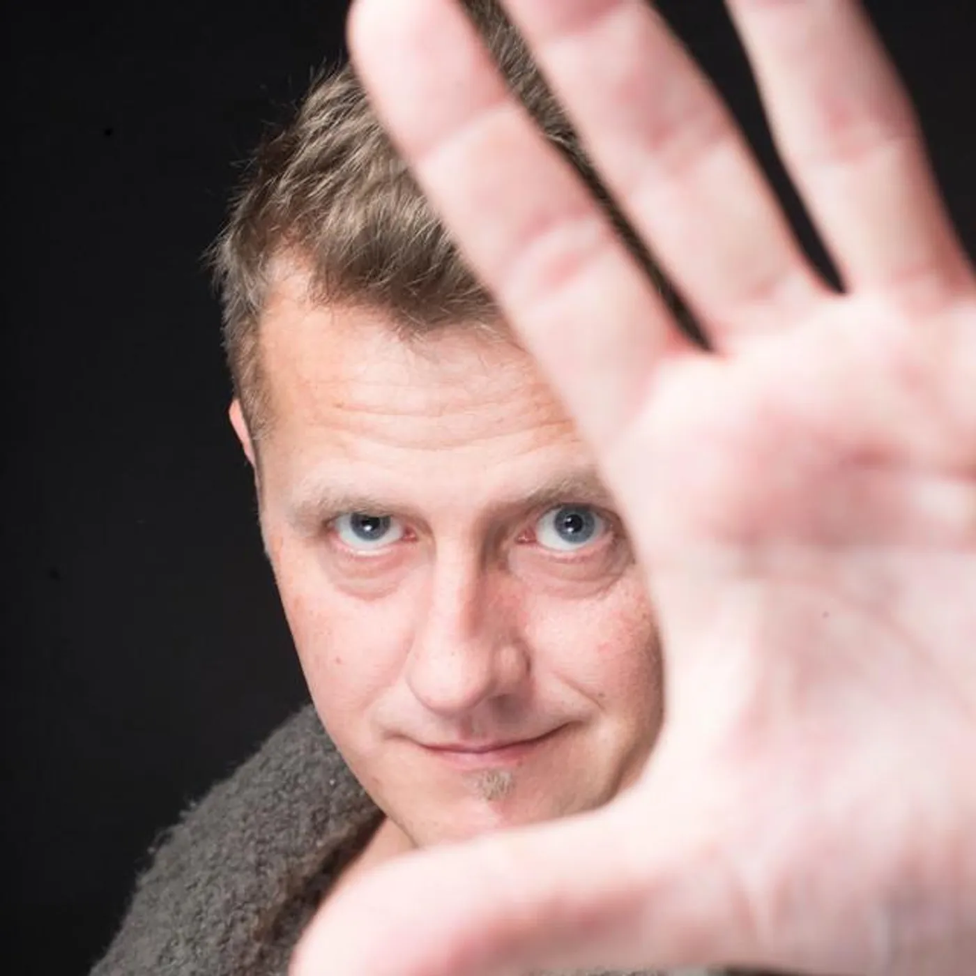 Andreas Henneberg Brand Page