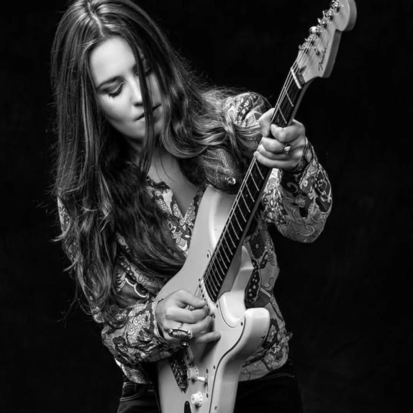 Angela Petrilli & The Players Brand Page