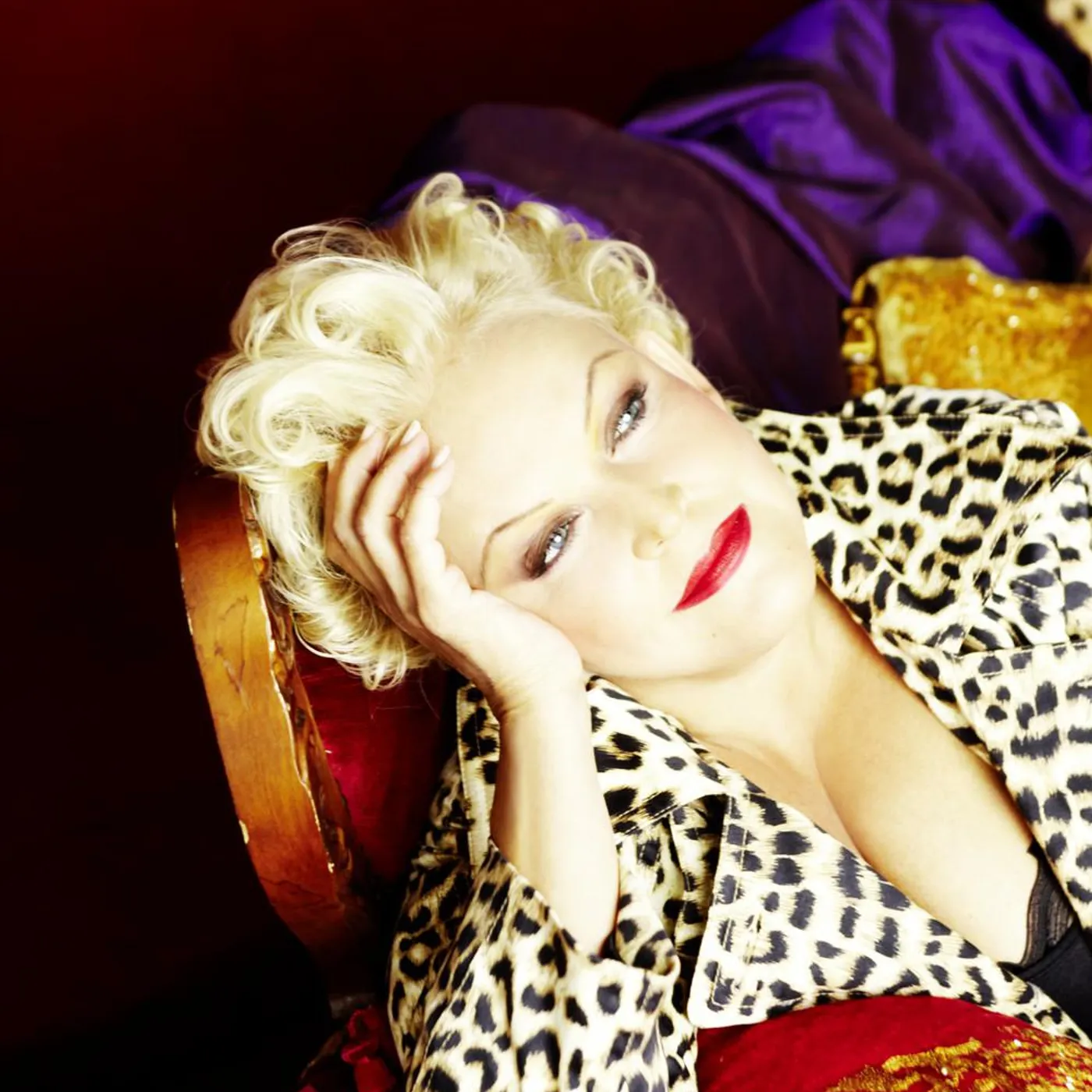 Angelika Milster Brand Page