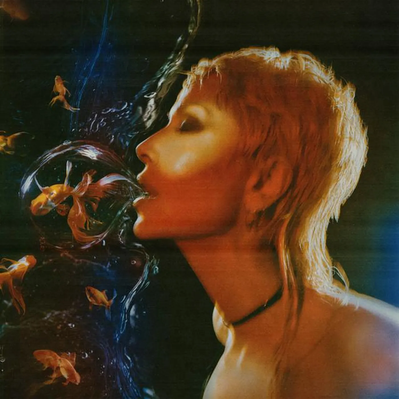 Anna Vissi Brand Page