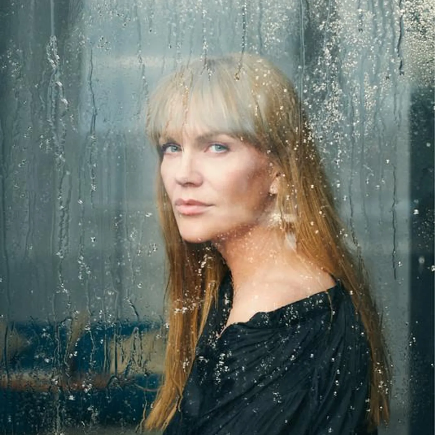 Anna Loos Brand Page