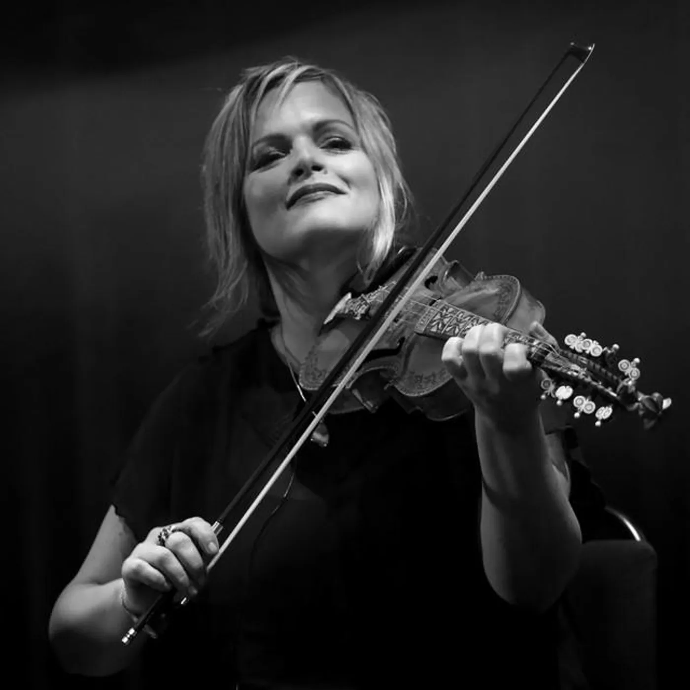 Annbjørg Lien Brand Page