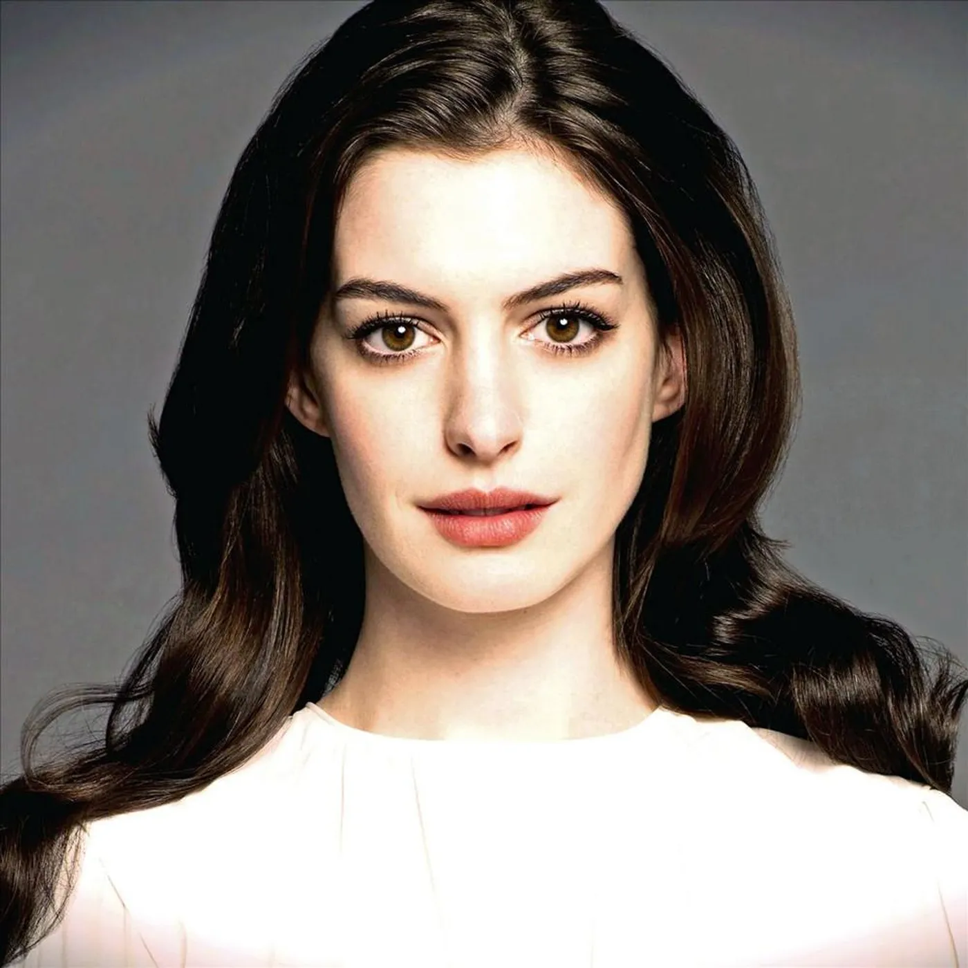 Anne Hathaway Brand Page