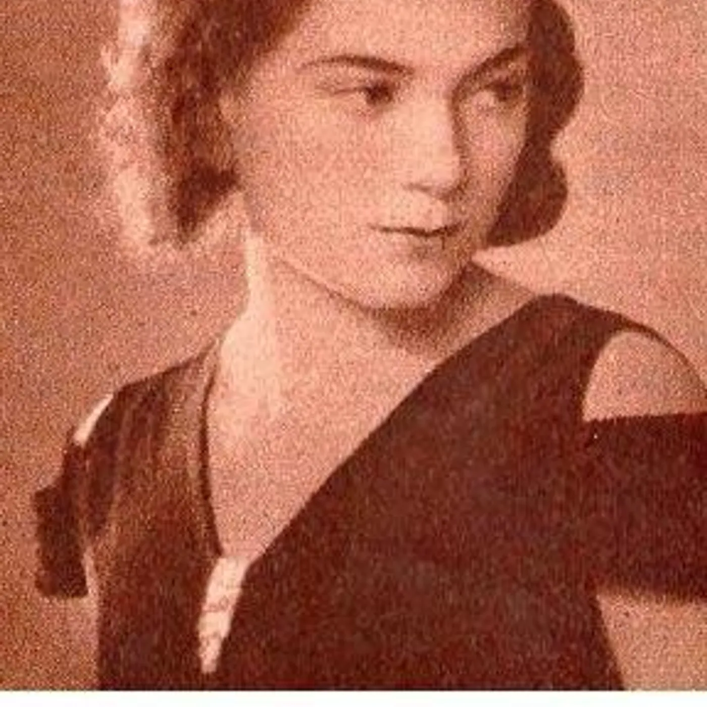 Annie Fischer Brand Page