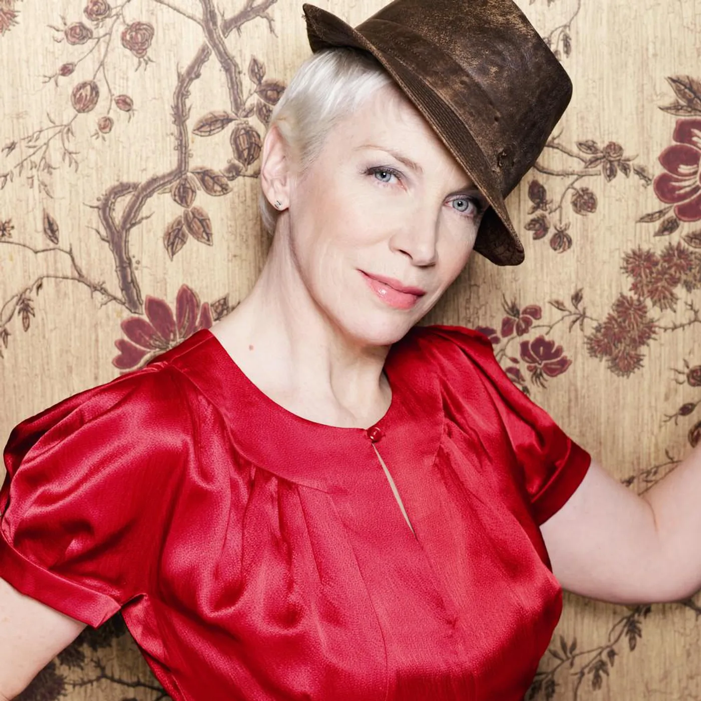 Annie Lennox Brand Page