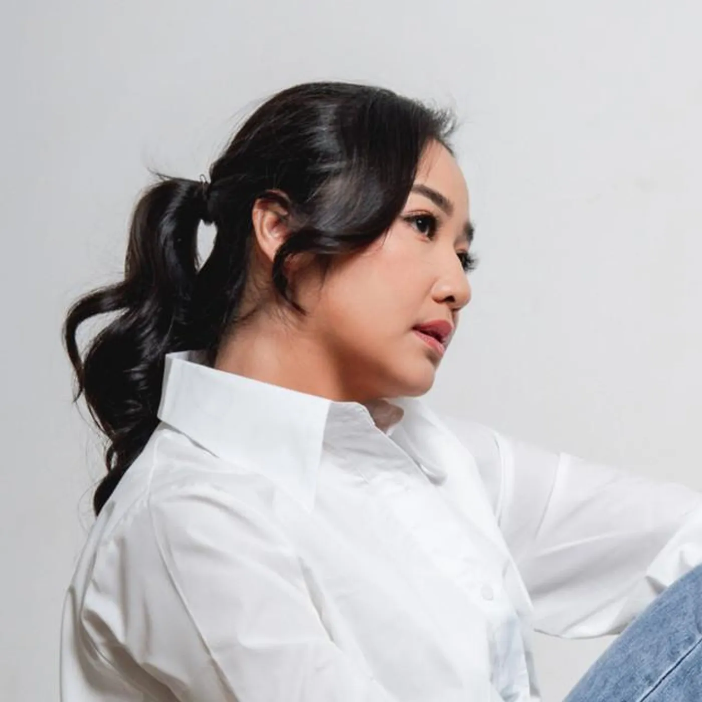 Adinda Shalahita Brand Page