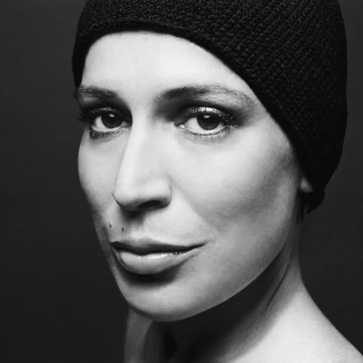 Aga Zaryan Brand Page