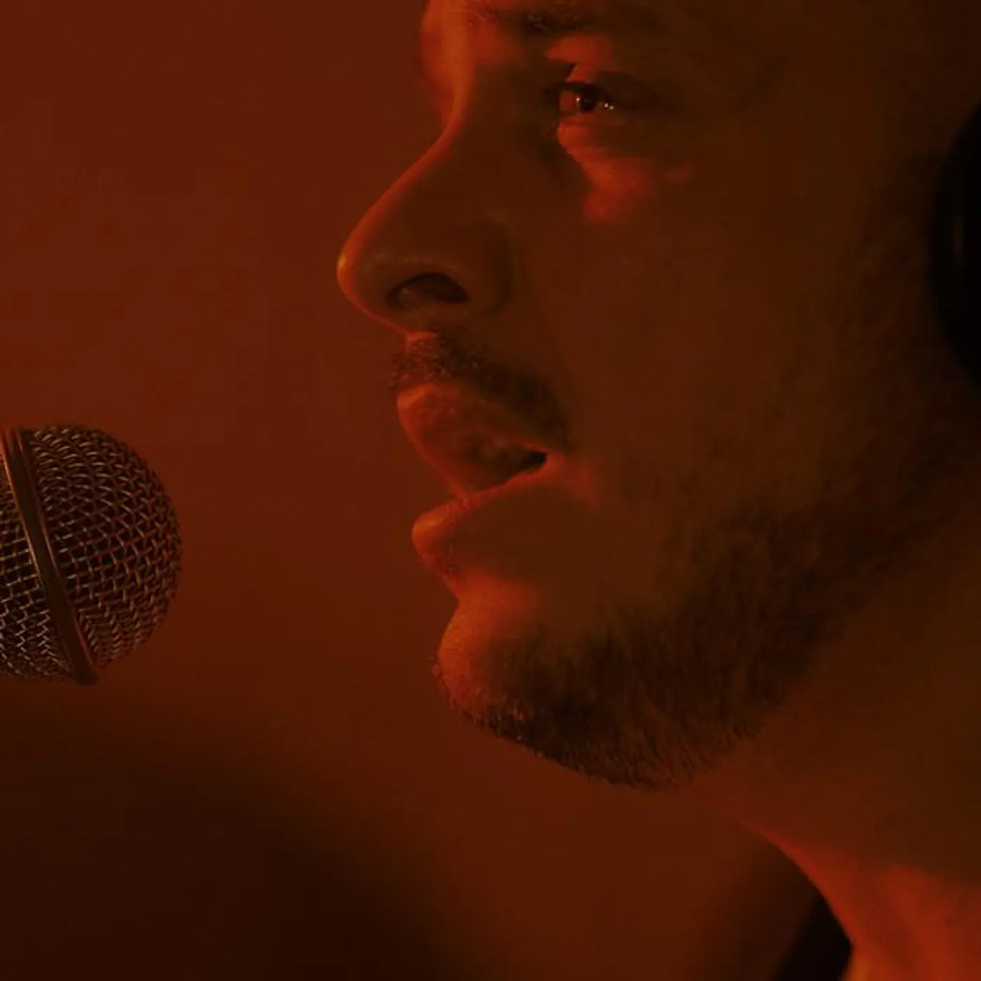 Akis Diximos Brand Page