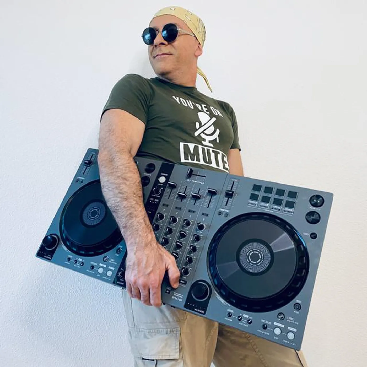 Alé Kumá Brand Page