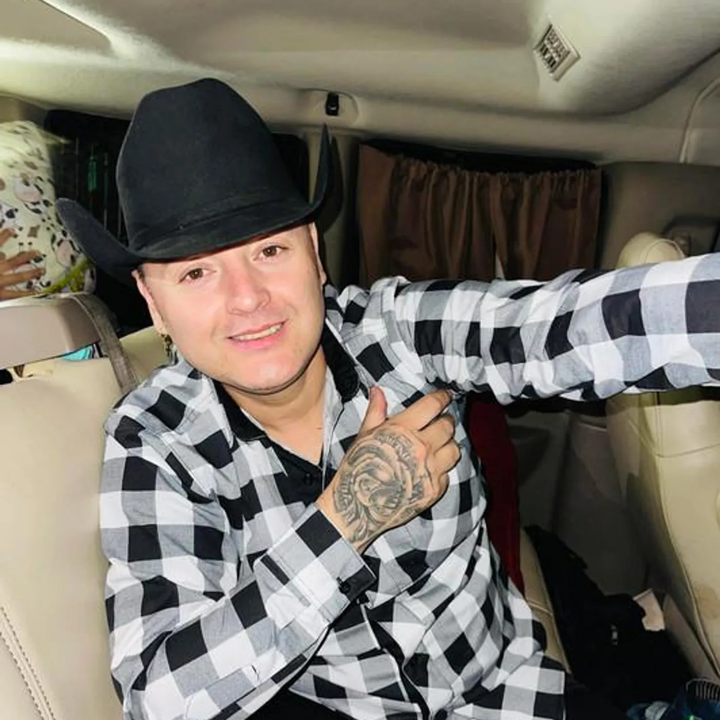 Alvaro Montes y Su Aguila Norteña