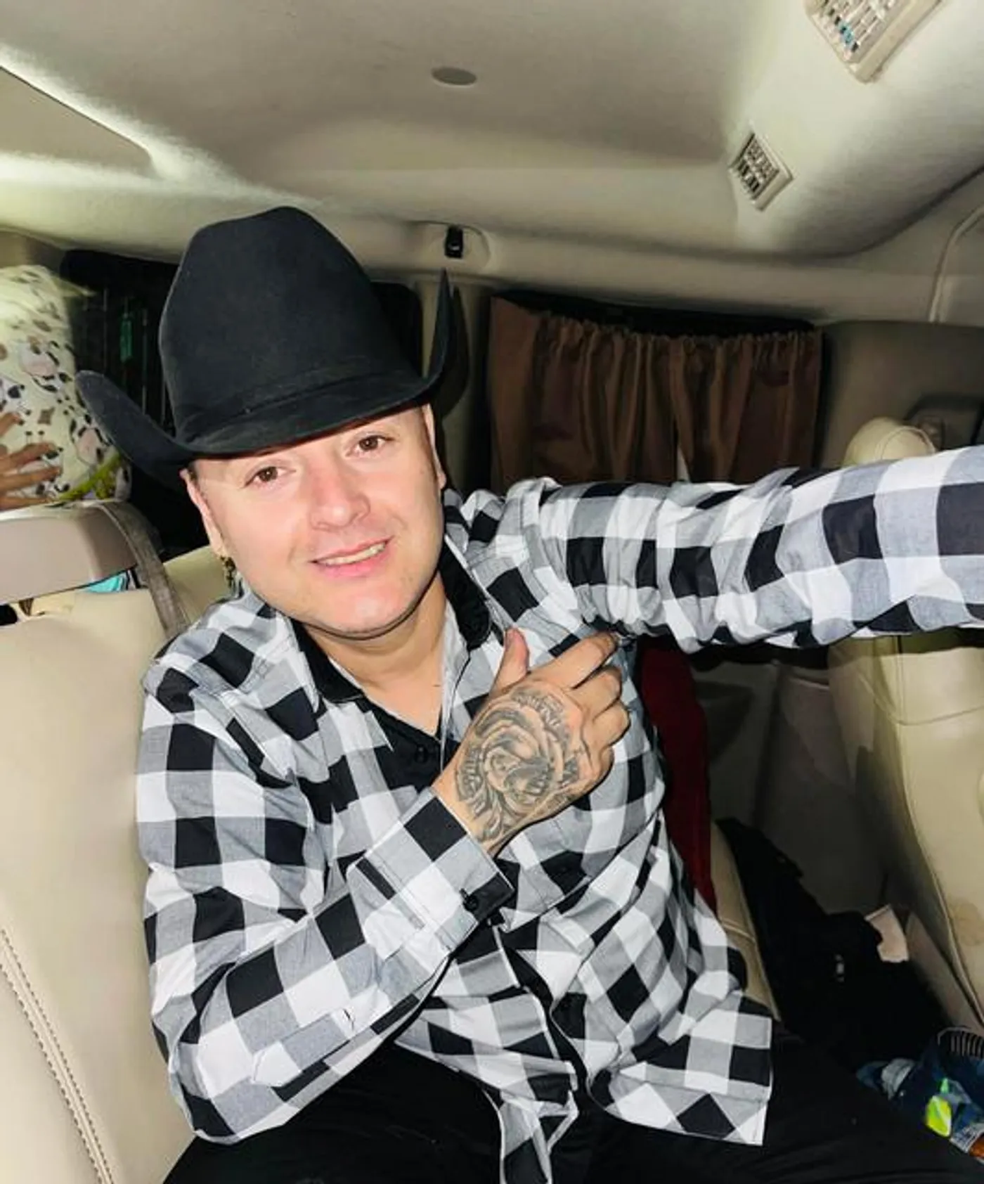 Alvaro Montes y Su Aguila Norteña