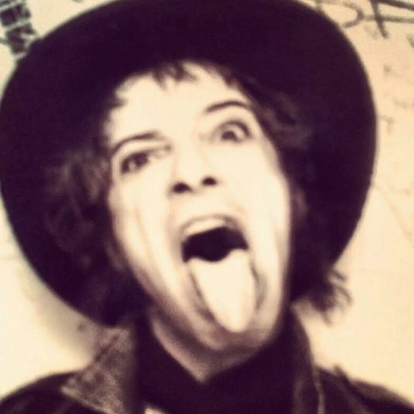 Alvaro Suite Brand Page