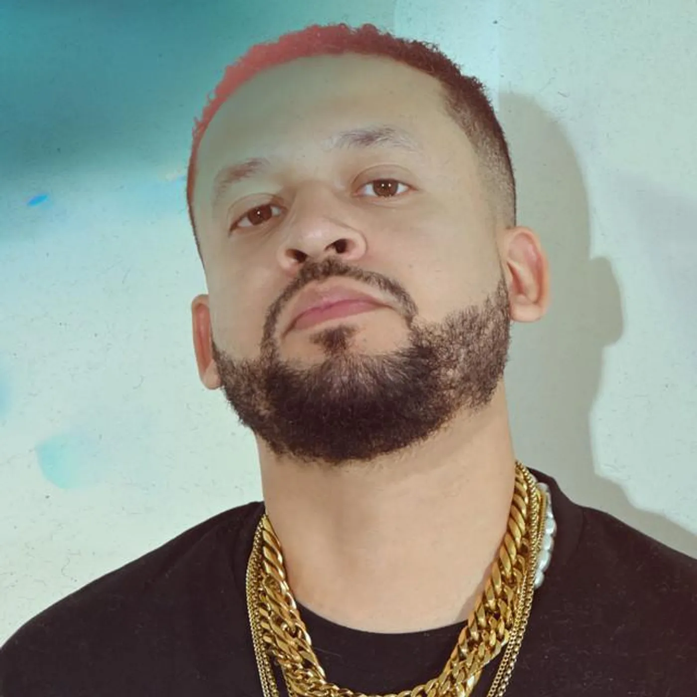 Alx Veliz Brand Page