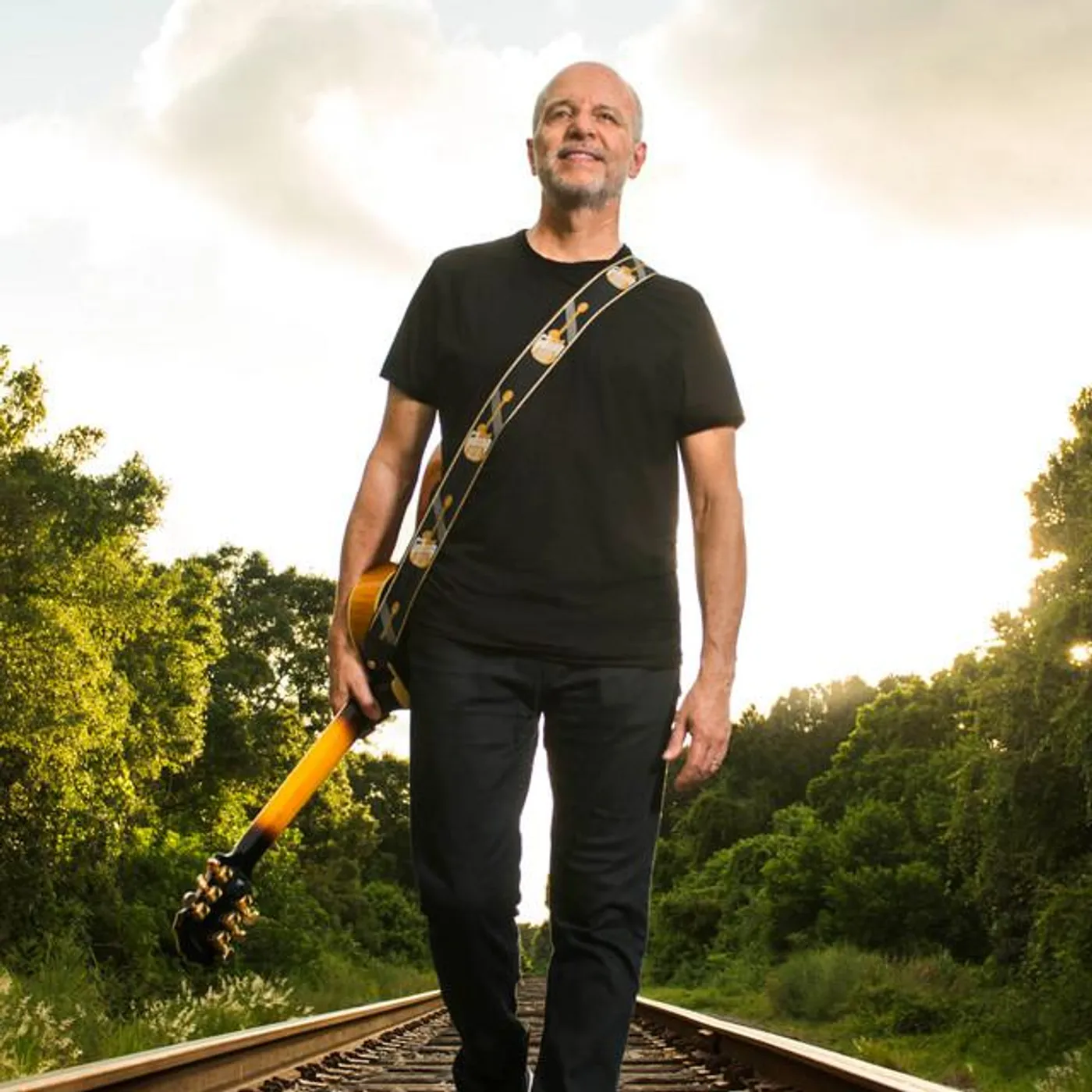 Alberto Plaza Brand Page