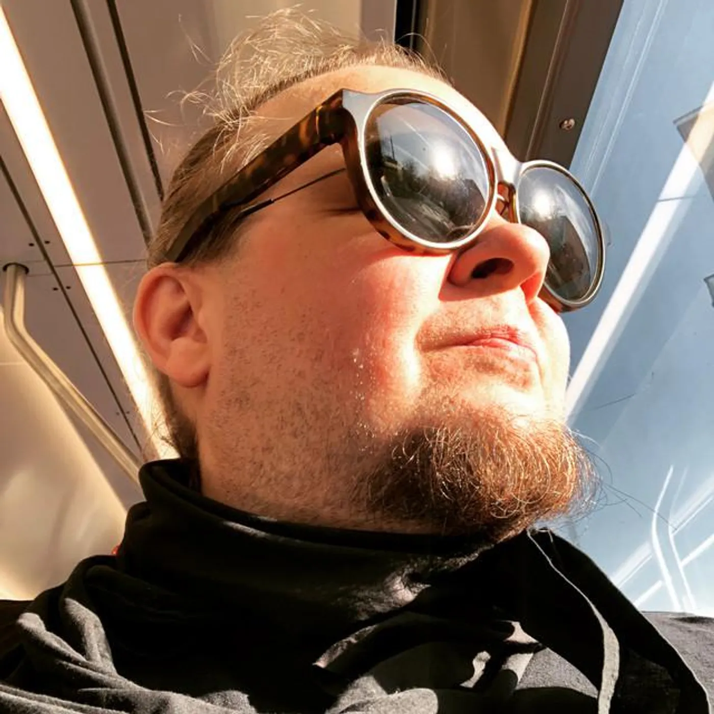 Aleksi Eeben Brand Page