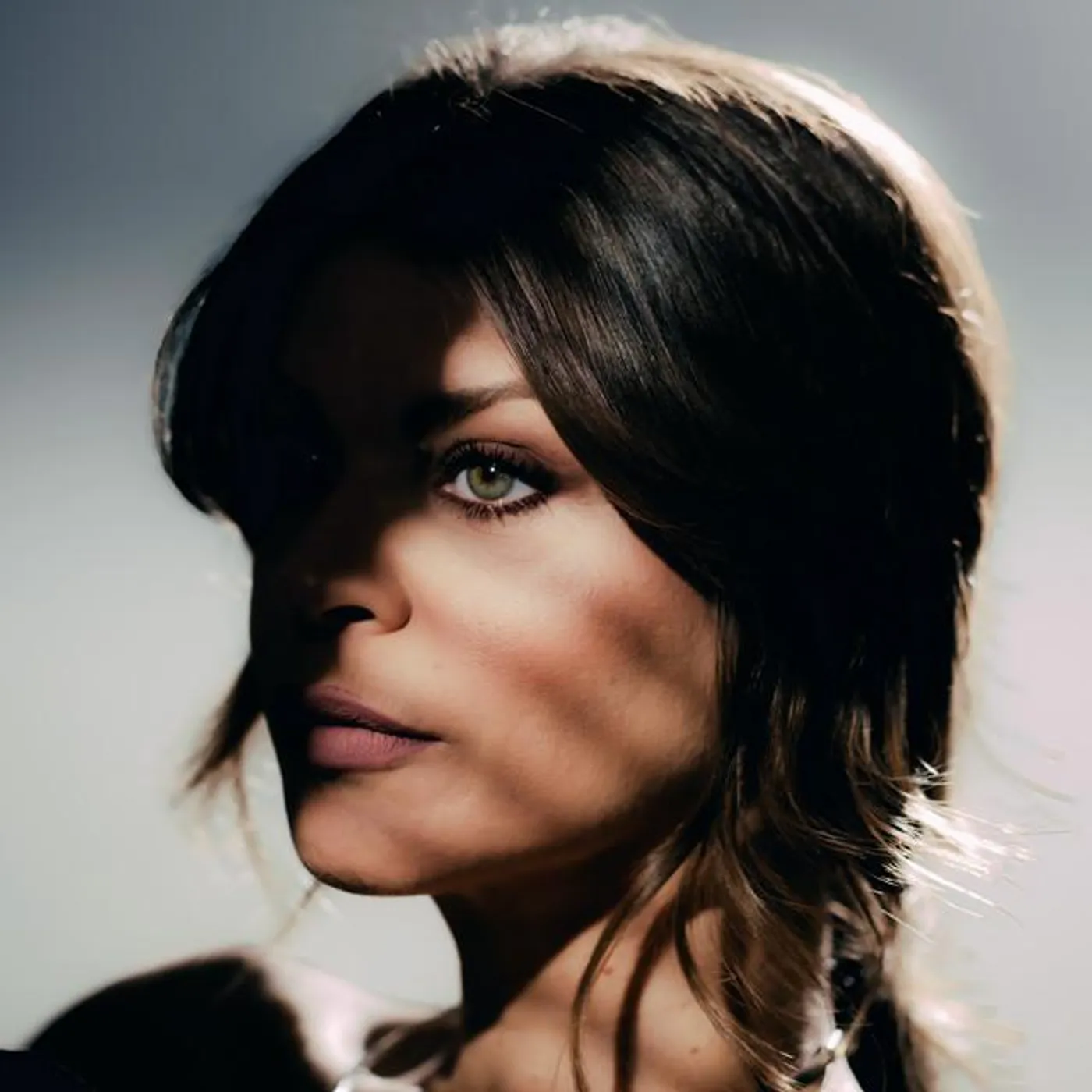 Alessandra Amoroso Brand Page