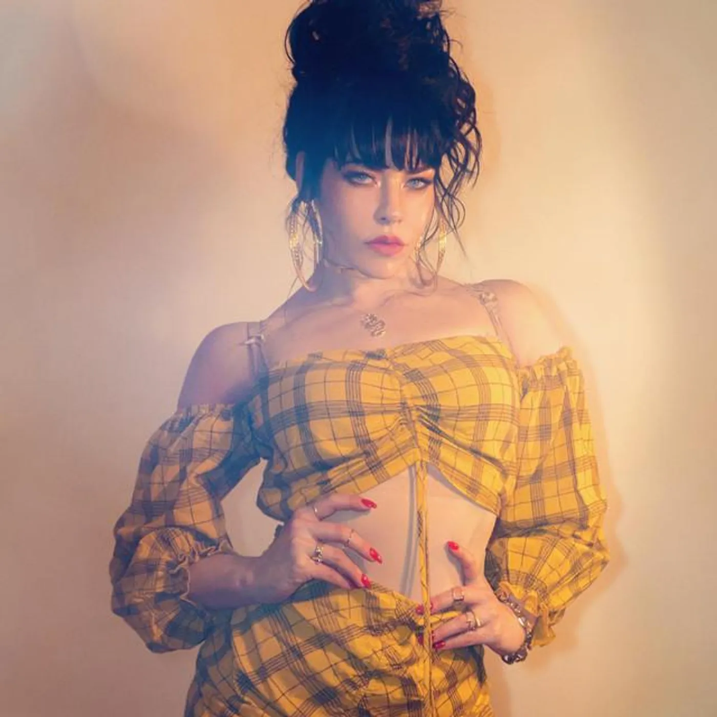 Alex Hepburn Brand Page