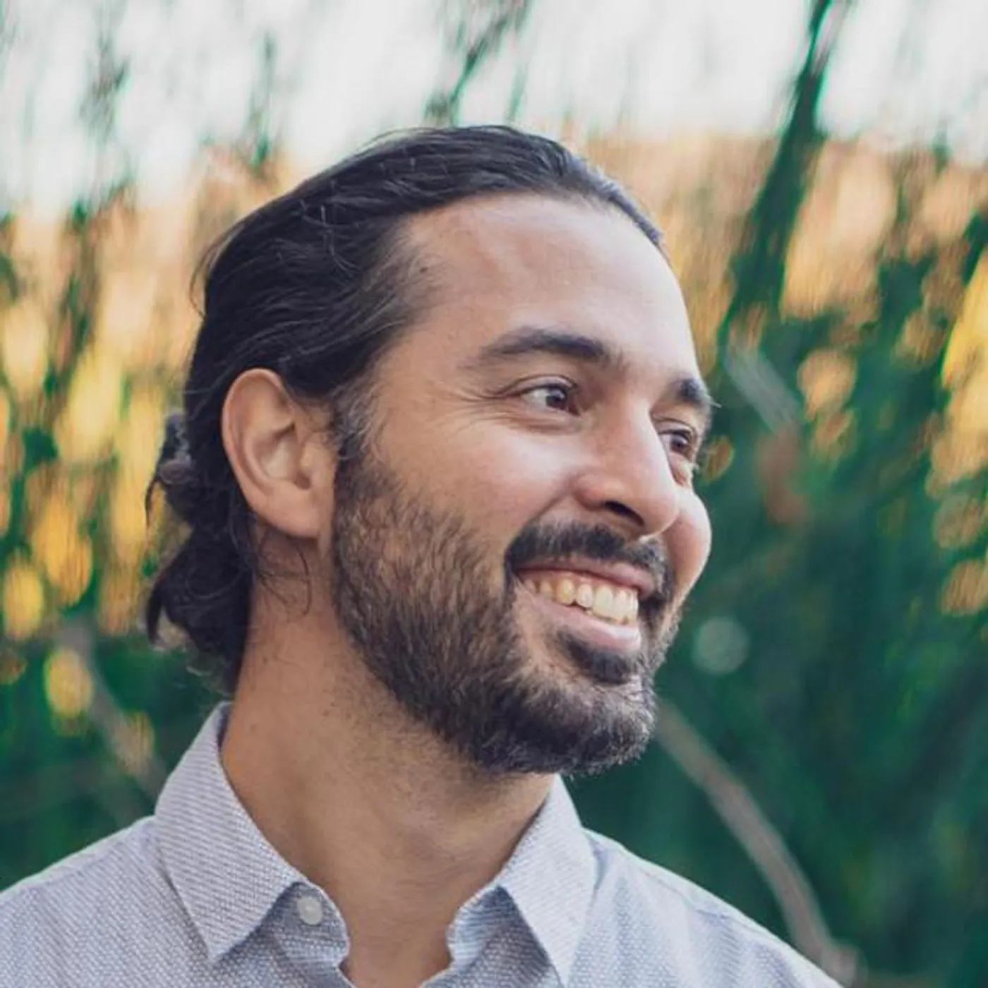 Ali Youssefi Brand Page