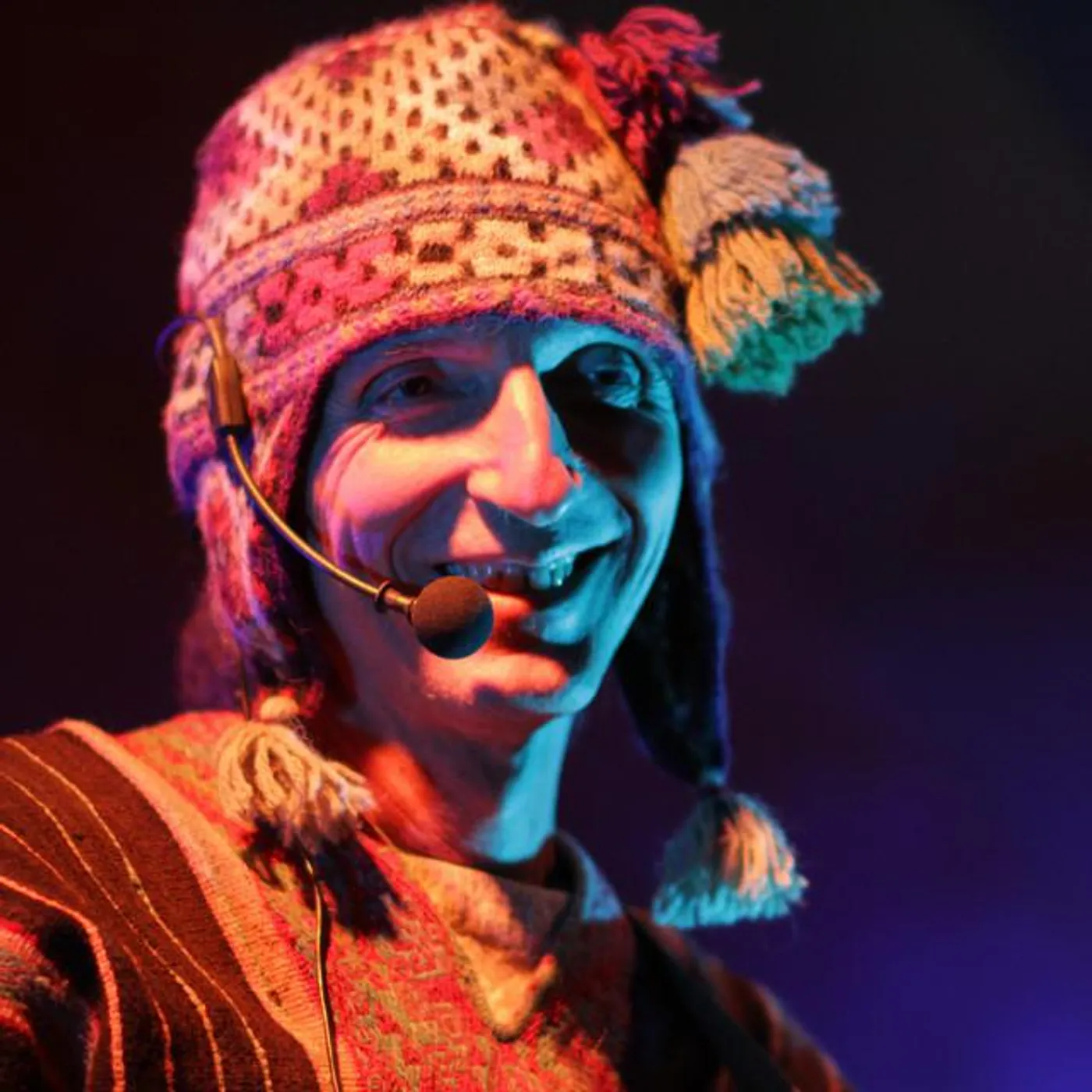 Alonso Del Rio Brand Page