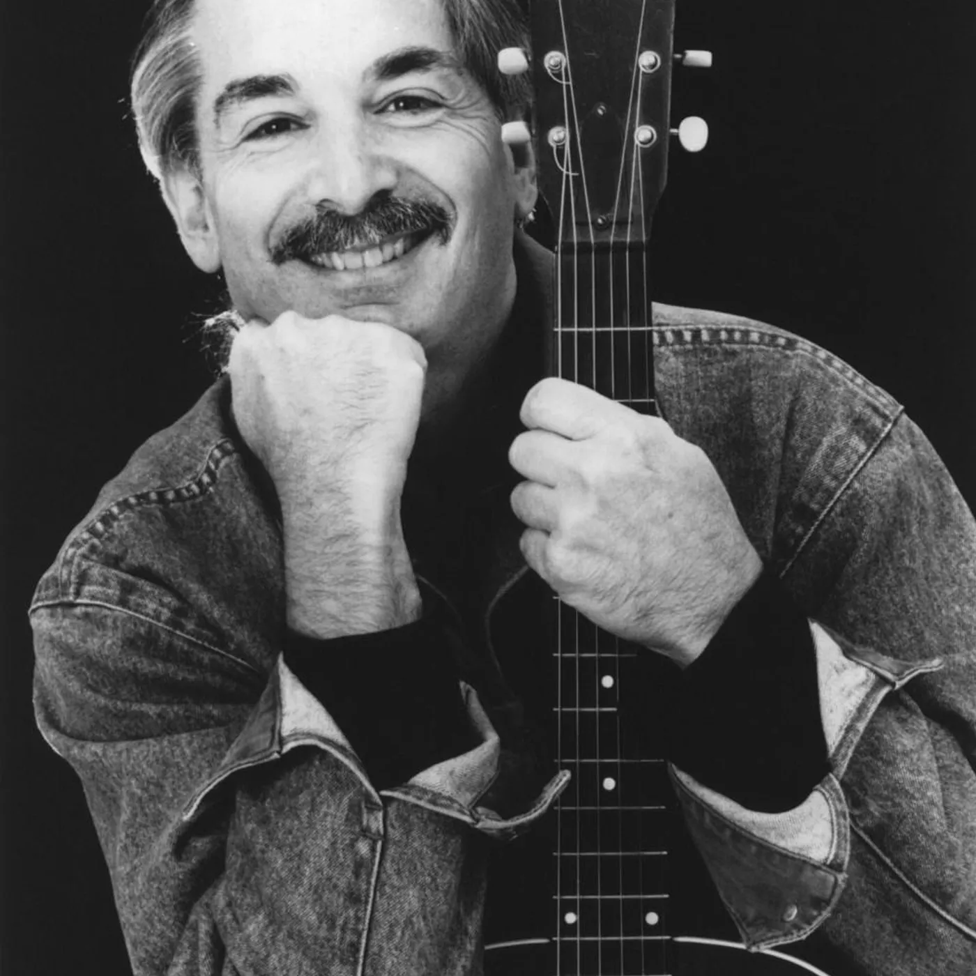 Artie Traum Brand Page