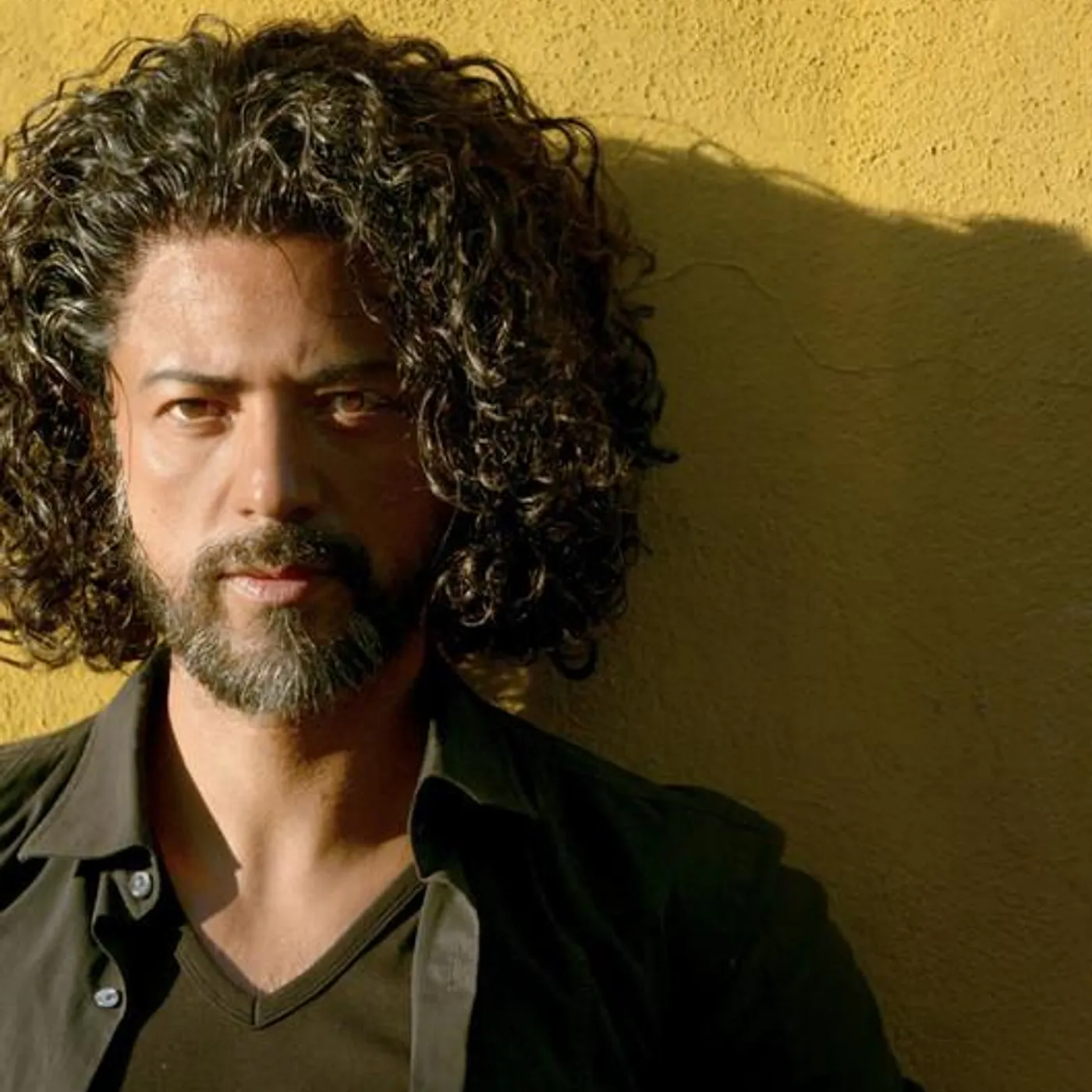 Arturo Fuentes Brand Page