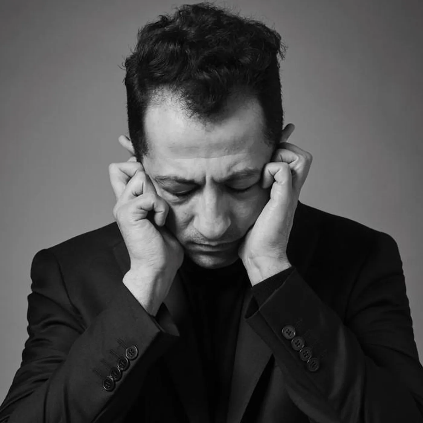 Arash Safaian Brand Page