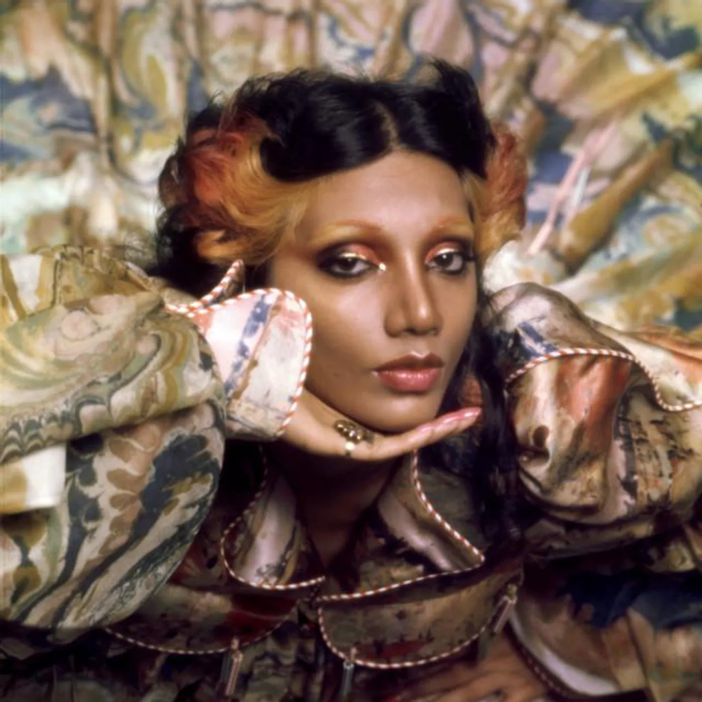 Asha Puthli / Dimitri From Paris Brand Page