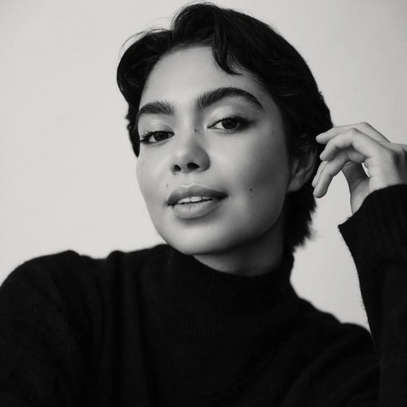 Auli'i Cravalho Brand Page