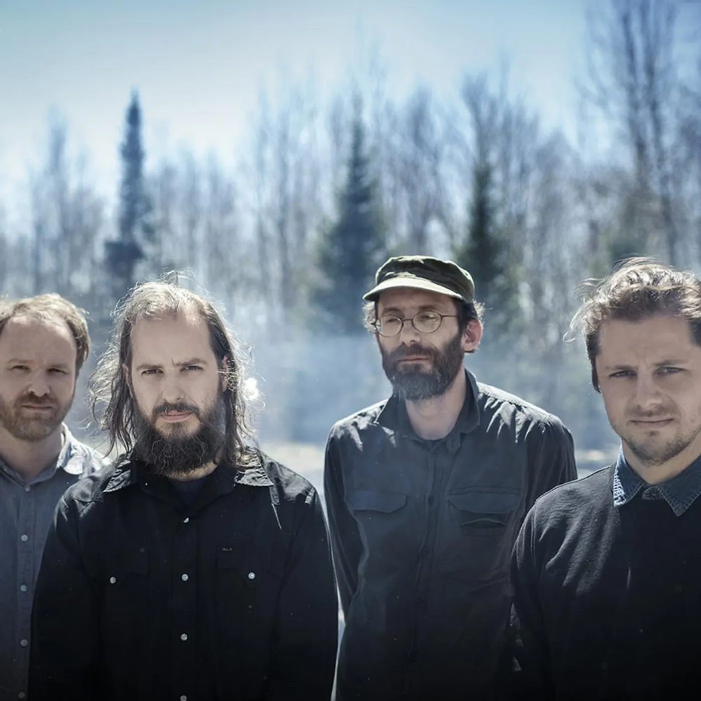 Avec pas d'casque Brand Page