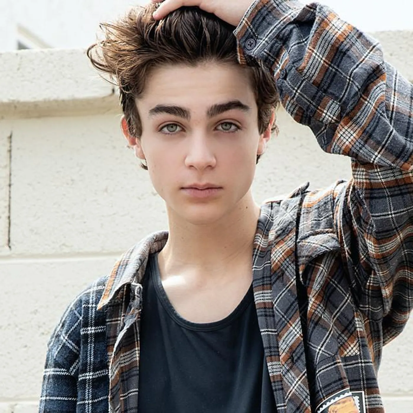 Avi Angel Brand Page