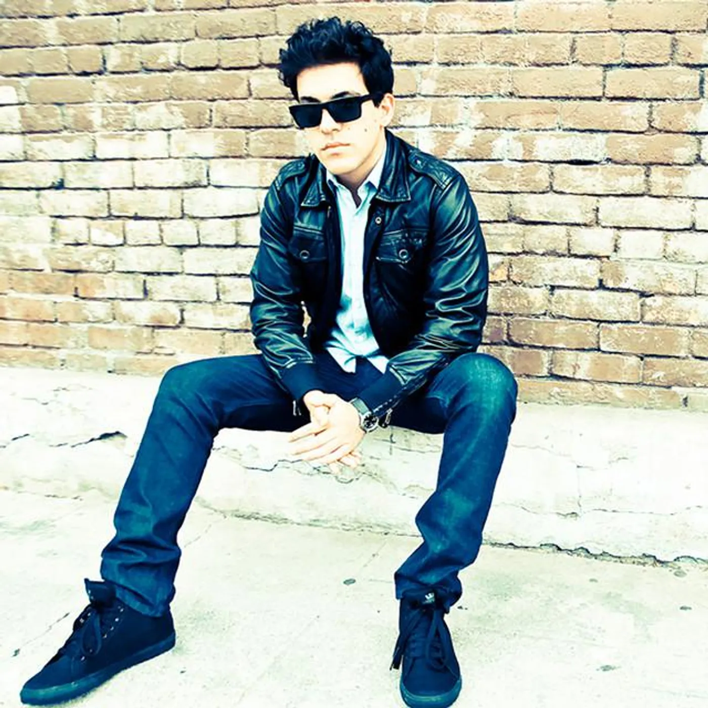 Azad Right Brand Page