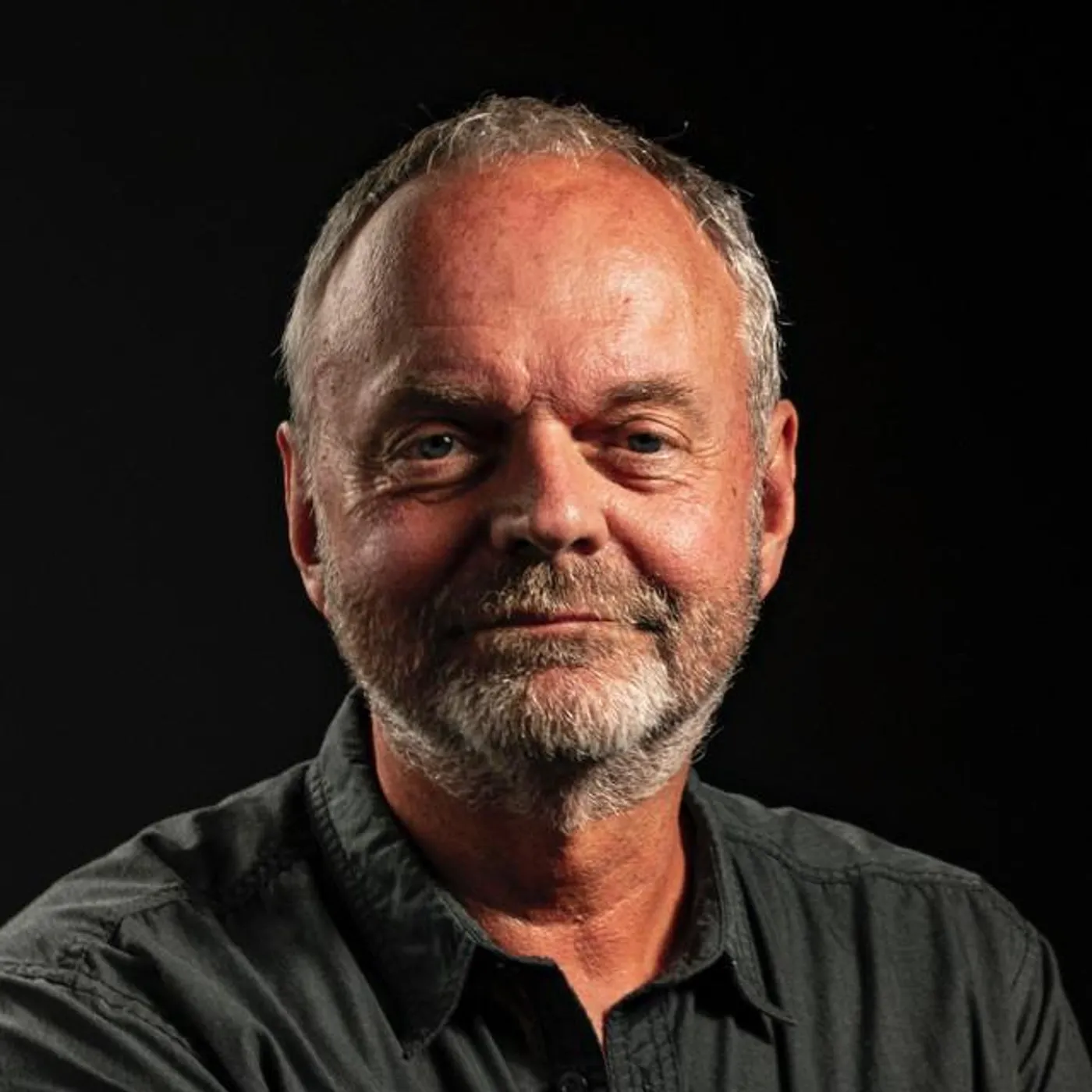 Bob van der Houven Brand Page