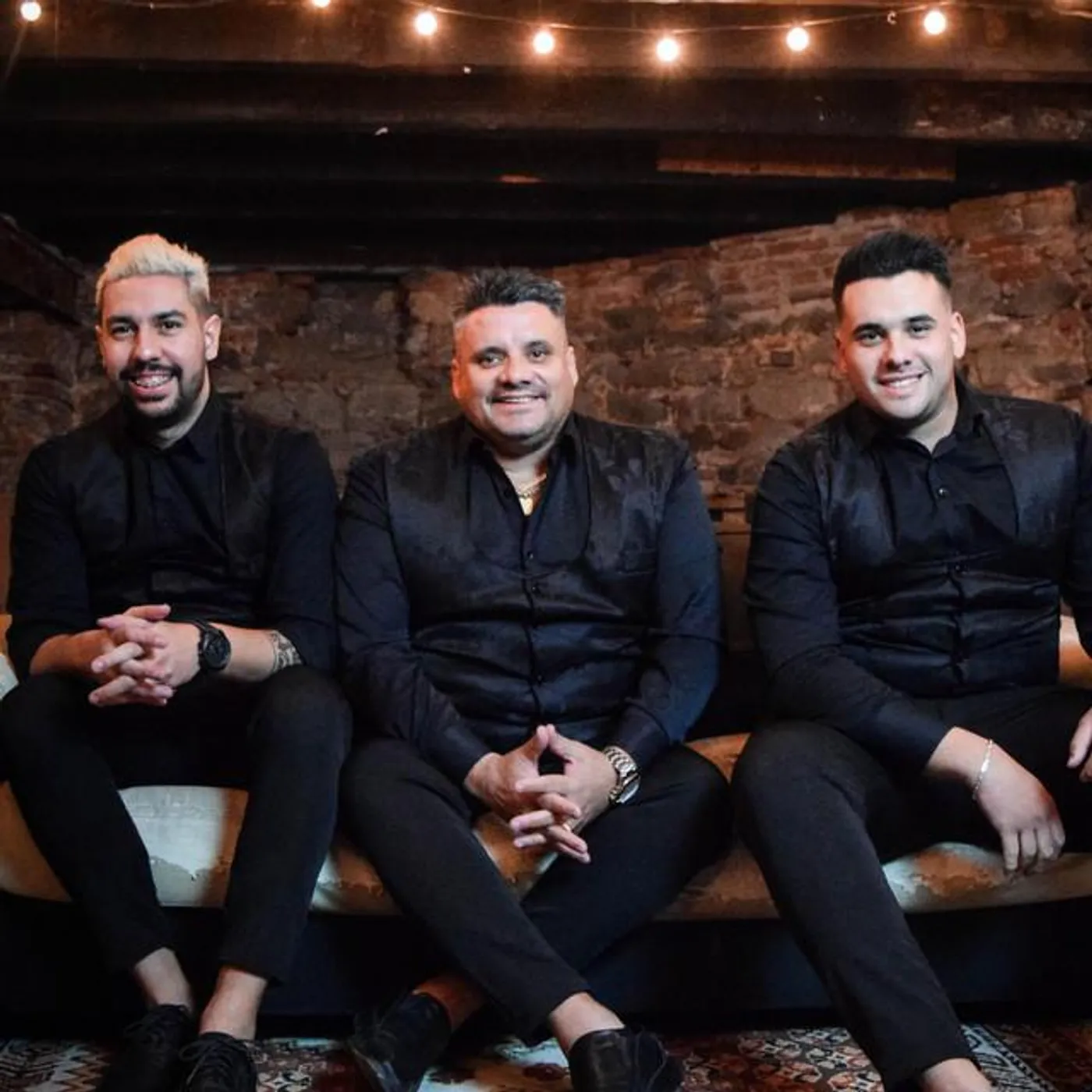 Bocha Lozano y La Vieja Escuela Brand Page