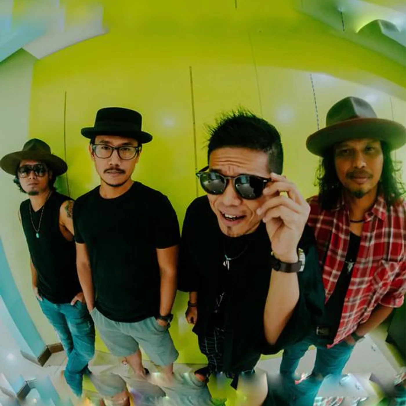 Baim and Gugun Blues Shelter Brand Page