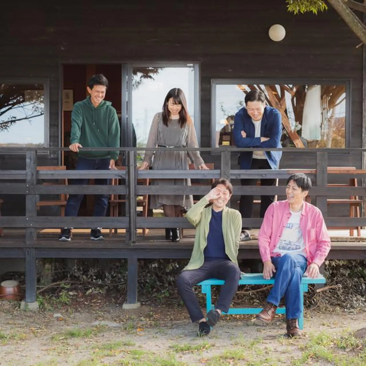 BARBER IN THE LIVINGROOM