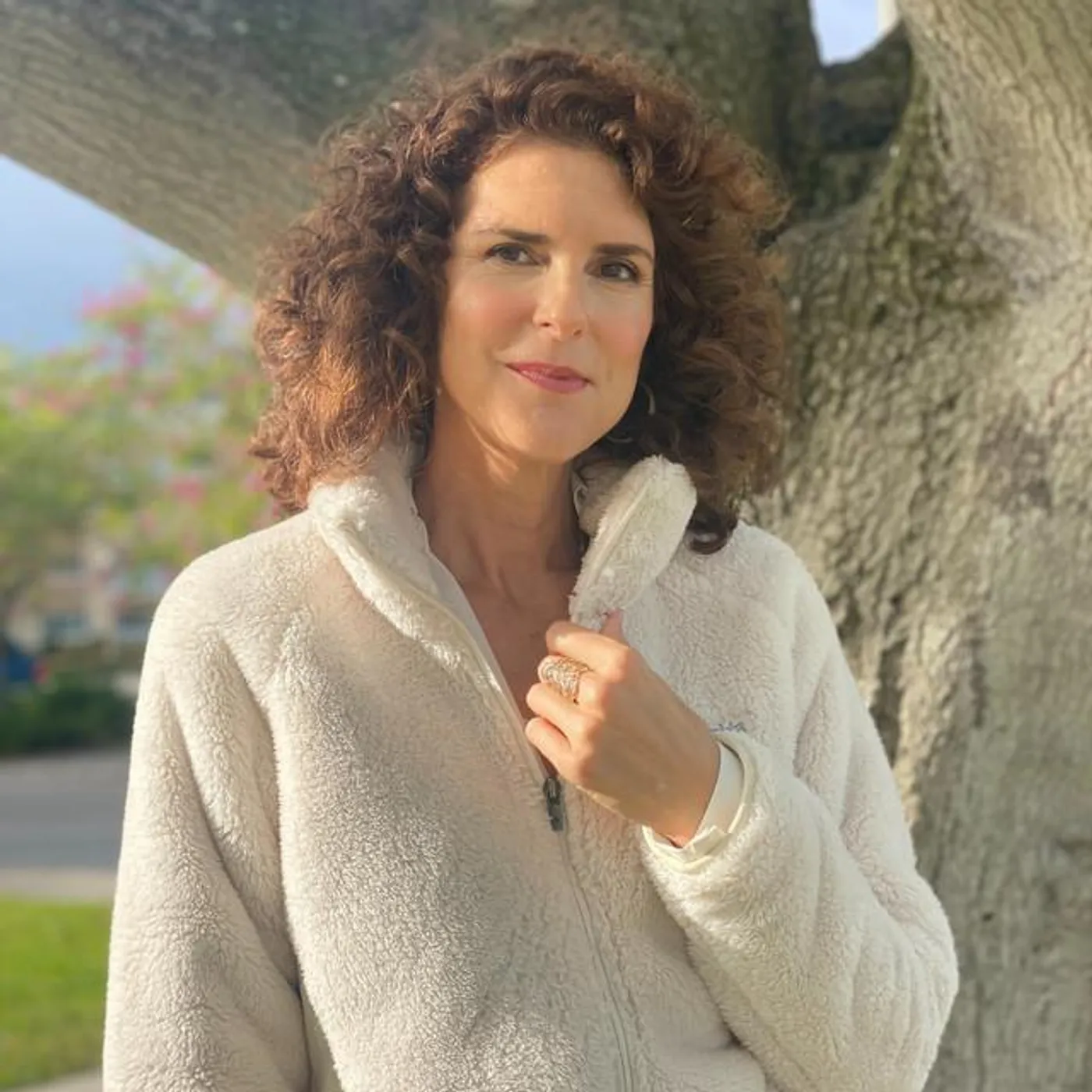 Beth Hirsch Brand Page