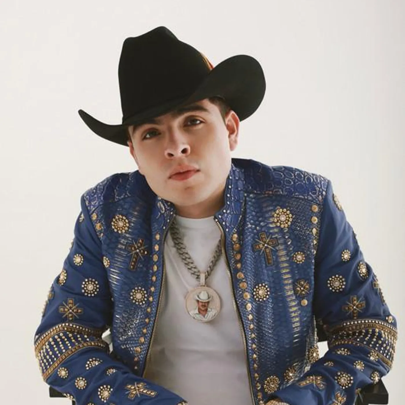 Beto Vega Brand Page