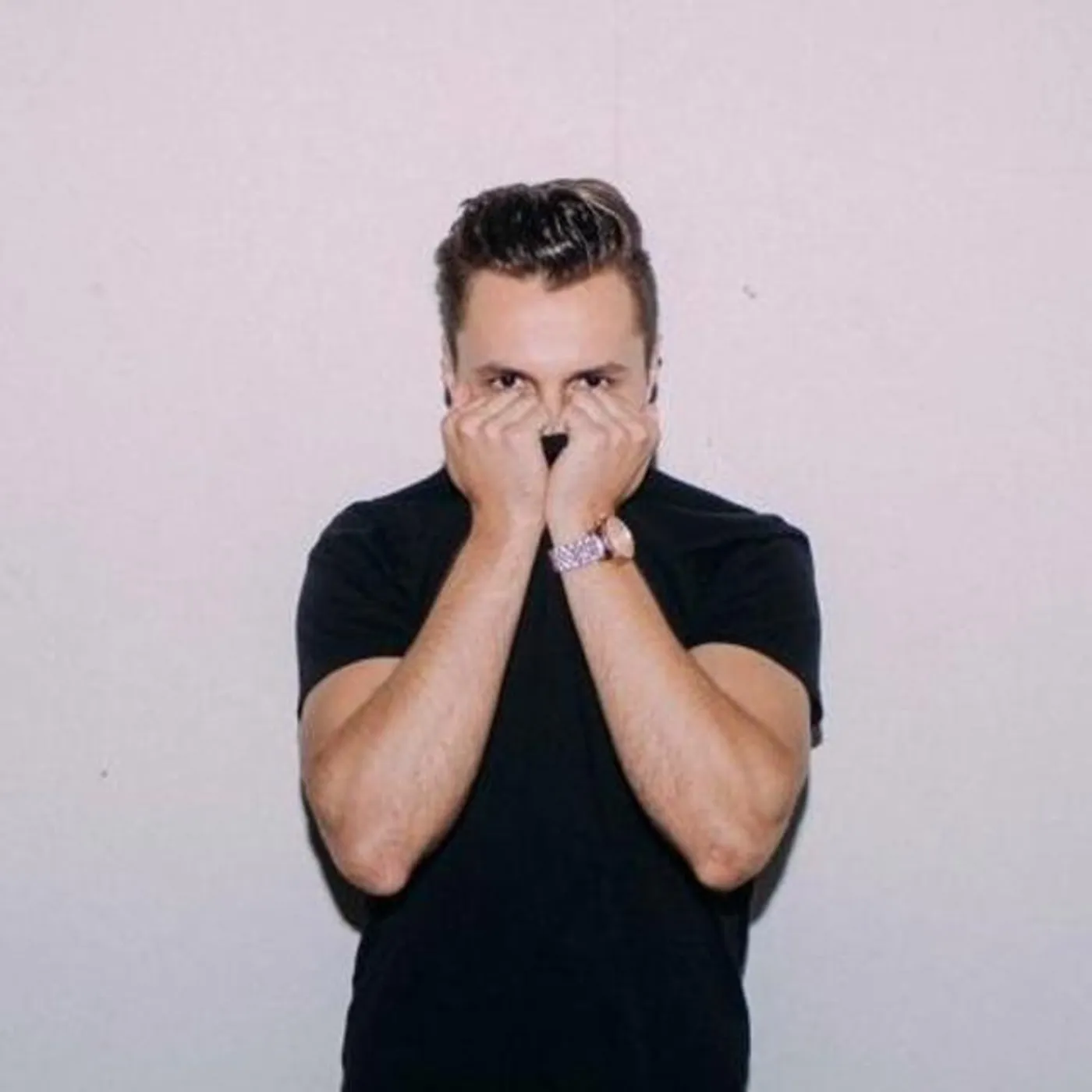 Beach Kicks Brand Page