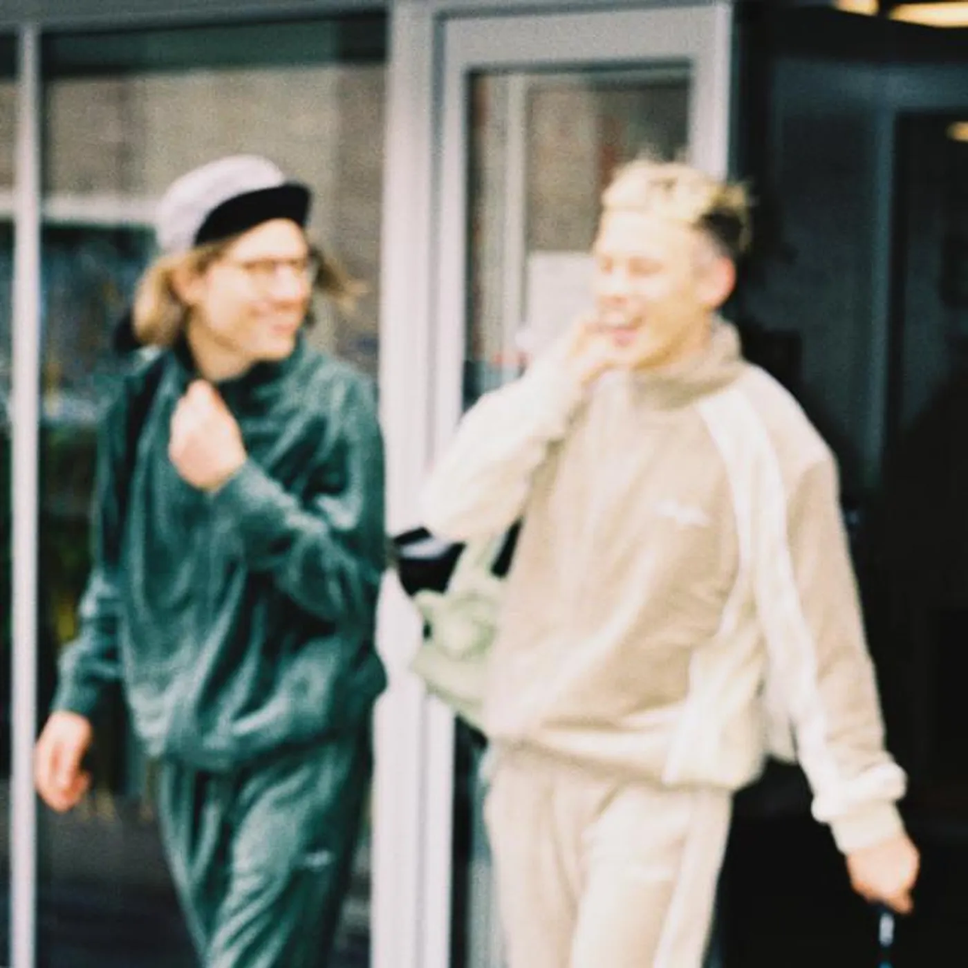 BeraadGeslagen Brand Page